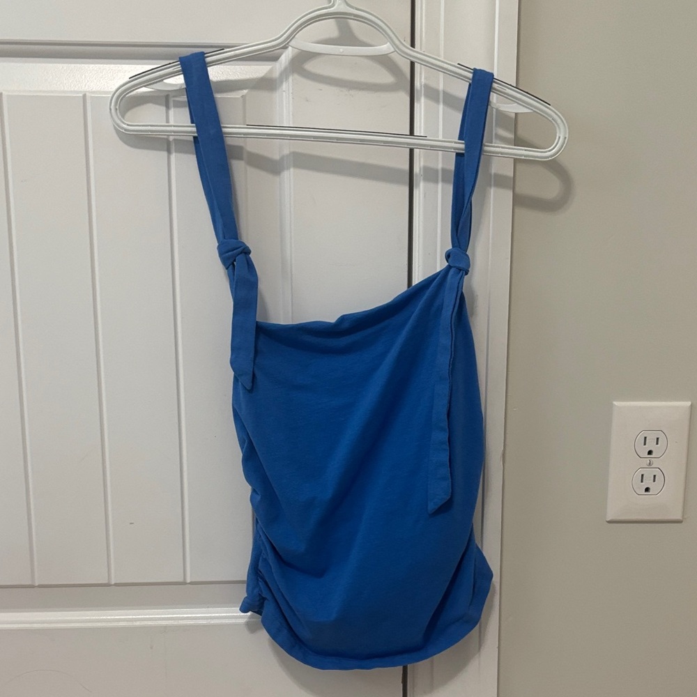 SHEIN Vibrant Blue Top